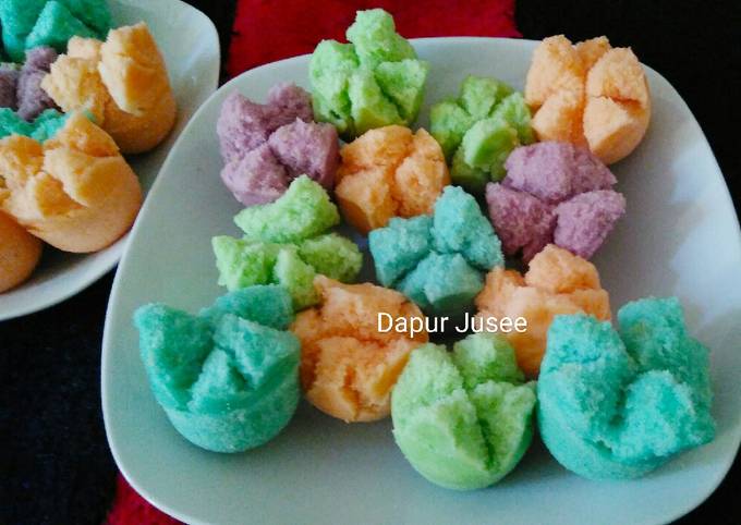 Langkah Mudah untuk Menyiapkan Kue Apem Mekar, Lezat