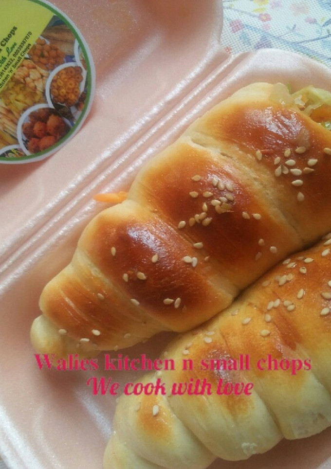 A picture of Bread cones II.