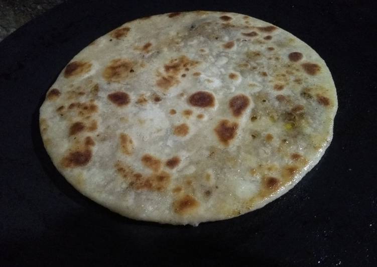 Simple Way to Make Favorite Dal paratha