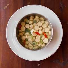 A picture of Soup Ayam Sosis.