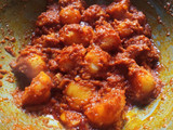 લસણીયા બટાકા (Lasaniya Bataka Recipe In Gujarati)