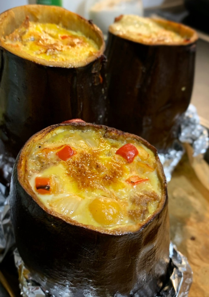 Una foto de Receta berenjenas 🍆 rellenas vegetarianas!!