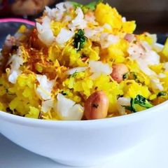 A picture of Indori Poha.
