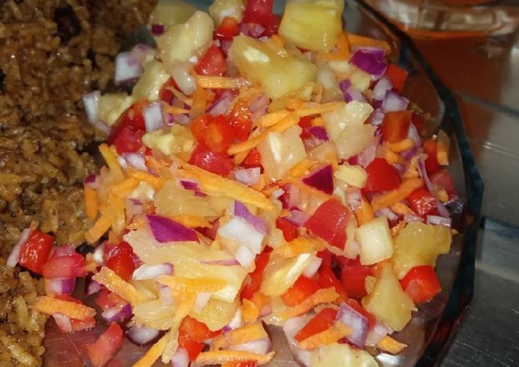 How to Make Super Quick Homemade Pineapple salsa