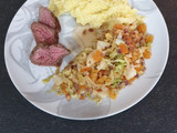 Winterlicher Weißkohl mal anders (statt Rotkohl) mit Kartoffelpüree und Rinderhüfte