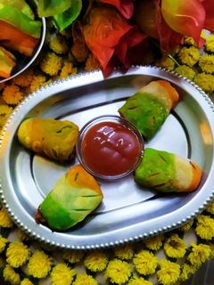 तिरंगा समोसा (tiranga samosa recipe in Hindi) रेसिपी मुख्य फोटो