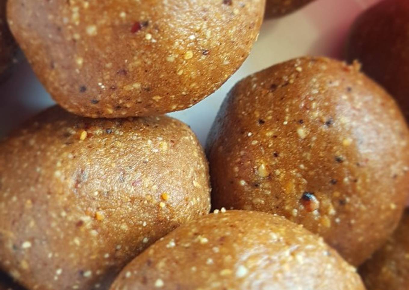 Healthy Groundnut Balls
