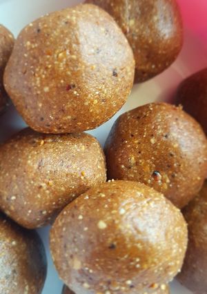 A picture of Healthy Groundnut Balls.