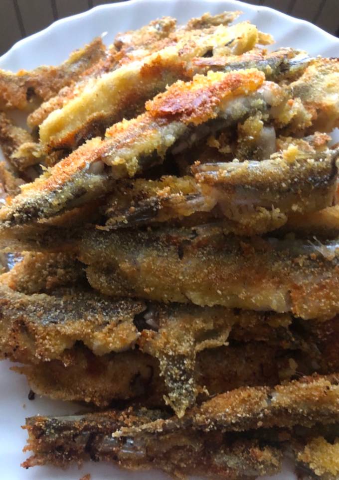 Цаца (Мойва у кукурудзяному борошні)