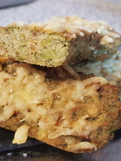 Una foto de Pastelitos de Quinoa y Brócoli