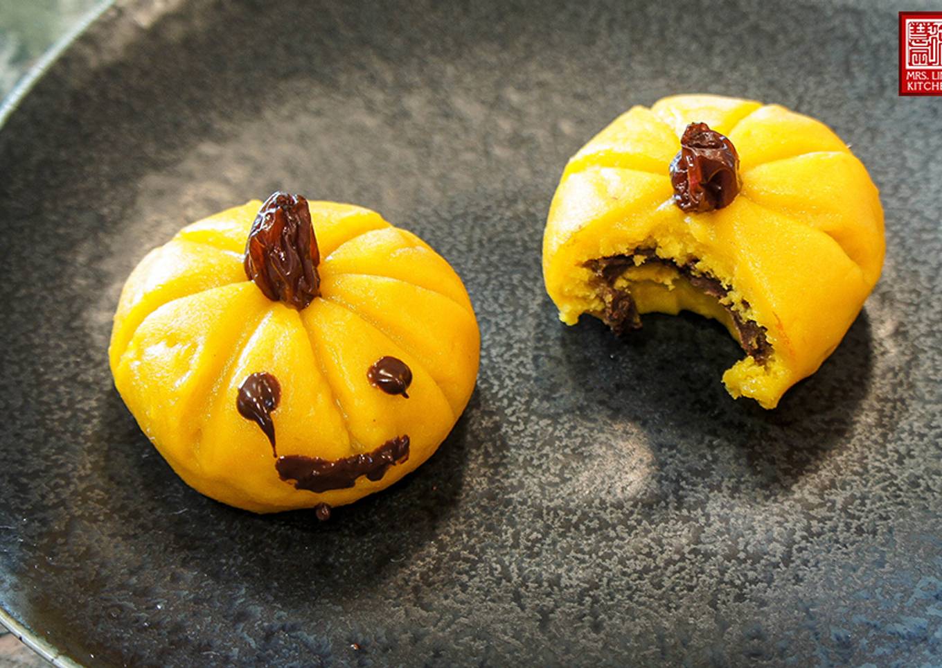 Pumpkin Mochi