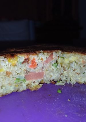 Una foto de Tortilla de arroz integral y vegetales
