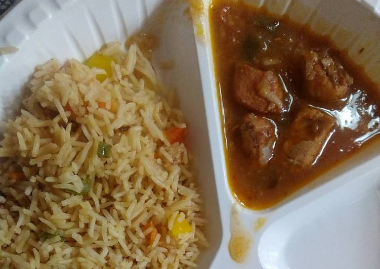 Vegetable rice and chicken stew