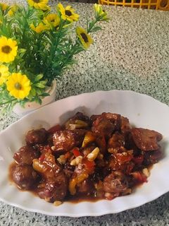 Hình của món Sườn xào chua ngọt.