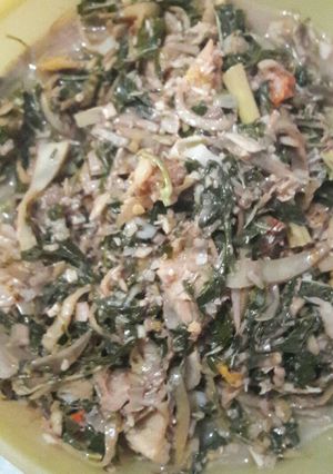 Foto resep Tumis pedas Jantung pisang + daun singkong