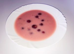 Mandulatejes hideg meggyleves🍒 recept fotója