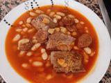 Alubias con costillas y chorizo