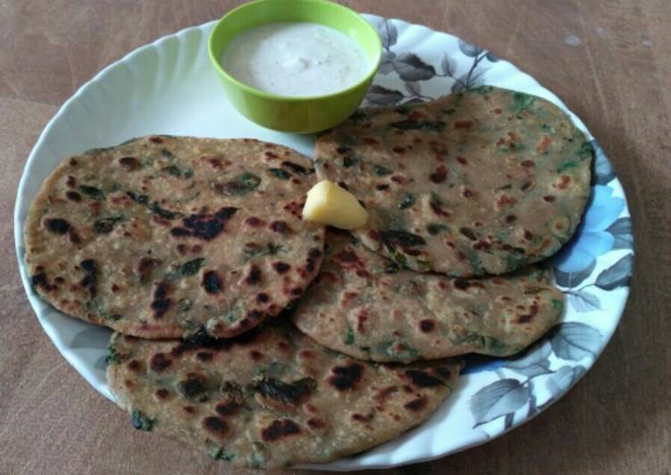 Easiest Way to Prepare Award-winning Palak Aloo Paratha