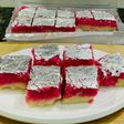 नारियल की बर्फ़ी (nariyal ki barfi recipe in Hindi)