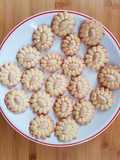 Biscotti di meliga con mandorla intera