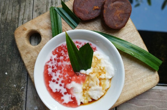 Resep Bubur Merah Putih (Bubur Sumsum + Bubur Mutiara) Murah