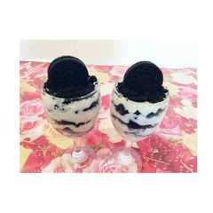 A picture of Oreo Cheesecake.