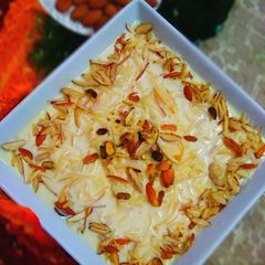 A picture of Falooda bread pudding.