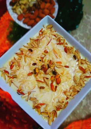 A picture of Falooda bread pudding.