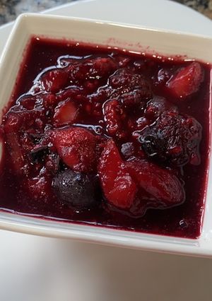 Una foto de Salsa Mermelada de Frutos Rojos Keto - Sin Tacc