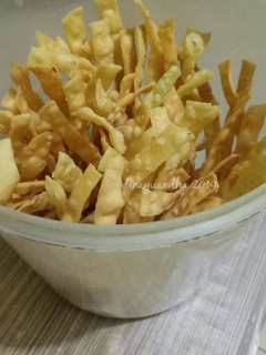 Foto resep Keripik Pangsit renyah