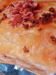 Una foto de Hojaldre con paté