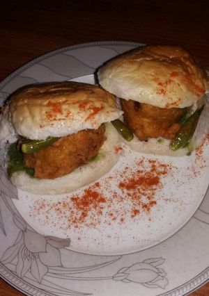 A picture of Vada Pav🌈🌈🍞🍞💁   #KokabandCookpad.