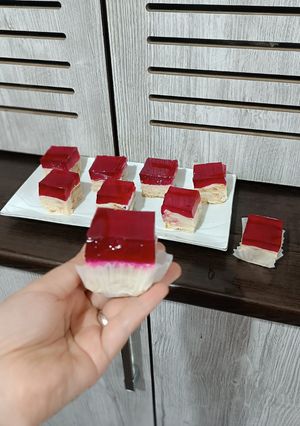 عکسی از دستور کیک یخچالی تک نفره