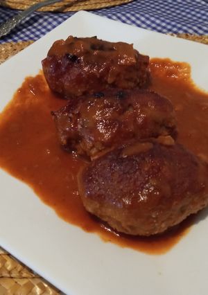 Una foto de Albóndigas griegas al horno: Soutzoukakia