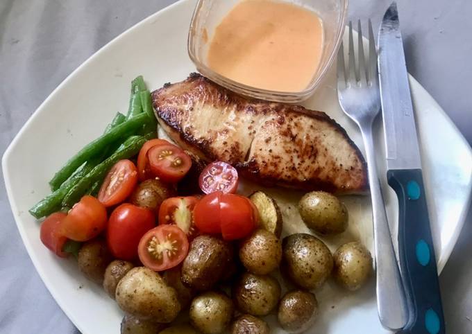 Diet Menu : Chicken Steak with Grilled Potato
