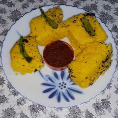A picture of Khaman dhokla.
