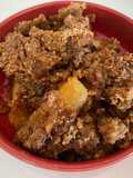 Crumble de pain d’épices et noisettes aux pommes 🍎
