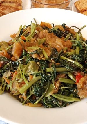 Foto resep Oseng kangkung kencur special dorokdok