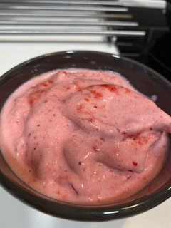 Una foto de Helado de fresa saludable (mambo)