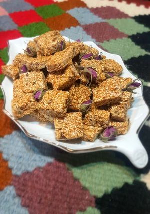 عکسی از دستور سوهان کنجد ارده ای🤎💛