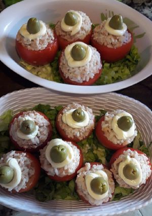 Una foto de Tomates Rellenos ♡