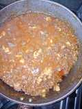 Carne en pasta de tomate