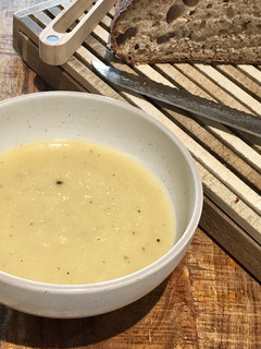 A picture of Cerlariac & Apple Soup.