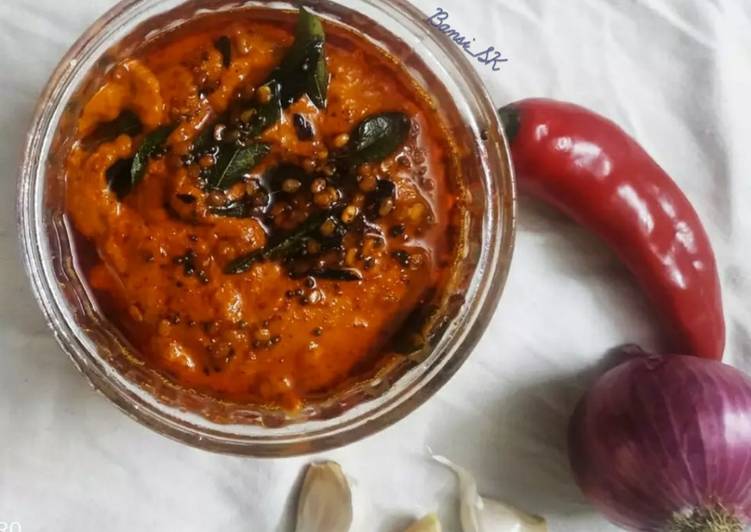 प्याज की चटनी (pyaz ki chutney recipe in Hindi) रेसिपी बनाने की विधि in  Hindi by Bansi Kotecha - Cookpad