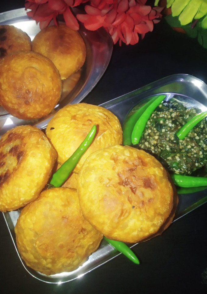 सत्तू की लिट्टी और बैंगन का चोखा रेसिपी मुख्य फोटो