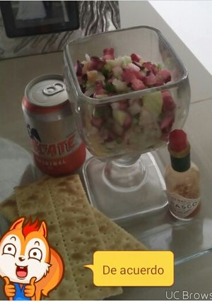 Una foto de Ceviche de pulpo y camarón