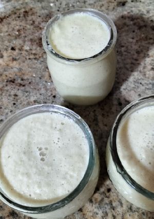 A picture of Apple Lassi.