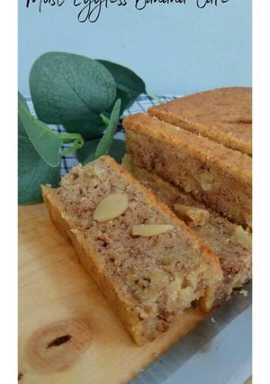 Foto resep Moist Eggless Banana Cake