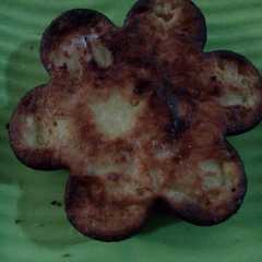A picture of bingka banjar.
