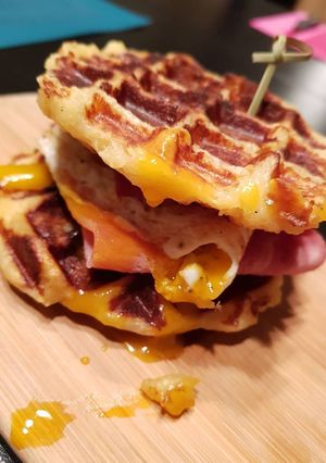 Une photo de Croque-gauffre au parmesan